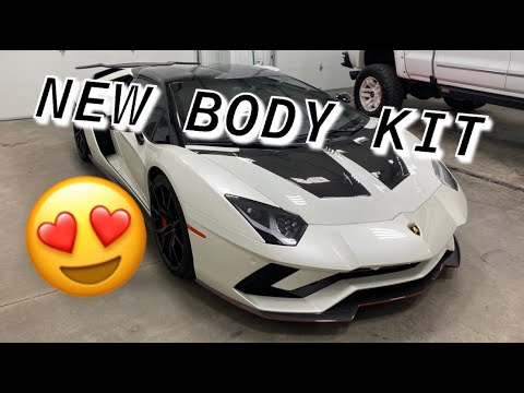 INSTALLING LAMBORGHINI AVENTADOR BODY KIT IN 10 MINUTES!!