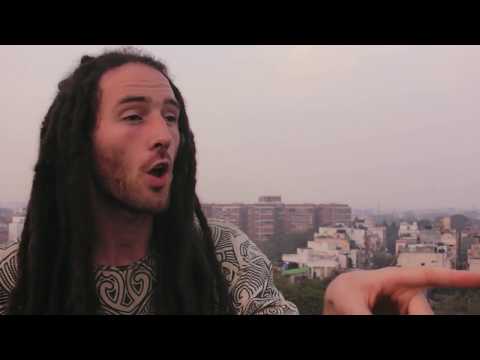 Cian Finn - Trouble Bubble [Official Music Video]