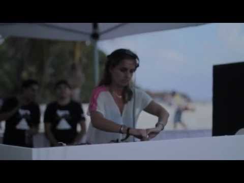 Anja Schneider - Varsity All Stars - BPM 2013 - WAY OF ACTING