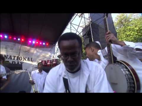 Sunrise Concert - International Jazz Day (2012)