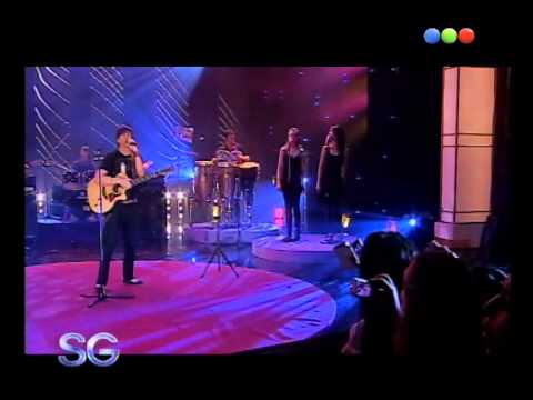 Axel canta "celebra la vida" - Susana Gimenez