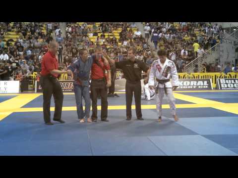 Carlos Gracie: The Pioneer of Brazilian Jiu-Jitsu | Vibepedia