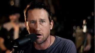 Chris Shiflett "Guitar Pickin Man" At: Guitar Center