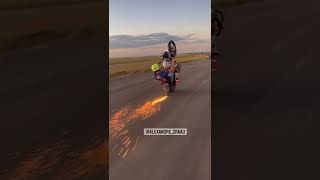 Download lagu Standing motor 🤣 #shorts mp3 Download lagu Standing motor 🤣 #shorts mp3