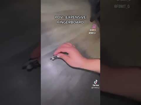 TECH DECK VS PROFESSIONAL FINGERBOARD