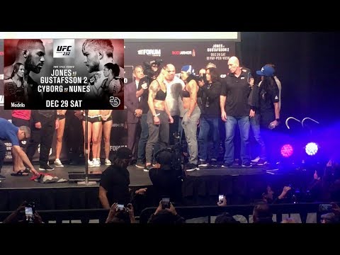 Cris Cyborg vs Amanda Nunes FACE OFF at UFC 232 weigh ins