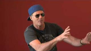 Chickenfoot - 12 Days of the Foot: Day 9 (Learning To Fall)