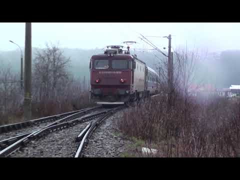 Tren IR1833 Iasi - Timisoara Nord trece pe directa prin Suceava Vest cu EA820 - 21.11.2019