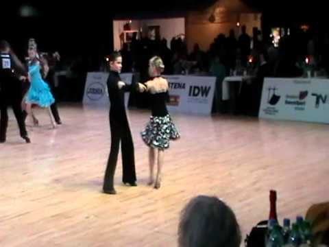 Vakaris Apvinis-Urtė Povilauskaitė_Rid-rito(Panevėžys)4.mpg