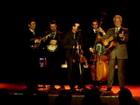 The Del McCoury Band - What A Waste Of Good Corn Liquor