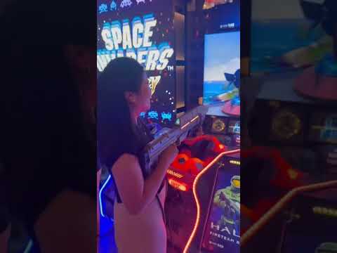 Brass Monkey In Dubai#fahad #ceo #of #group #and #owner#the #brass#monkey#project #signed#agreement