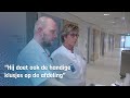 Bas (45) maakt carrièreswitch: van de bouwplaats naar het ziekenhuis | RTV Oost