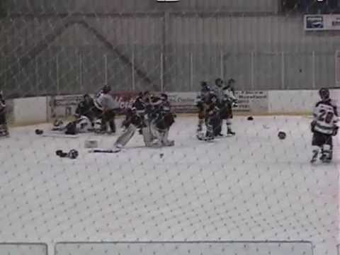 Fort Frances Hockey Line Brawl Sabres v.s Bearcats