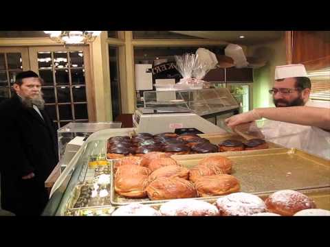 download lagu mp3 mp4 Kosher Bakery Brooklyn, download lagu Kosher Bakery Brooklyn gratis, unduh video klip Kosher Bakery Brooklyn