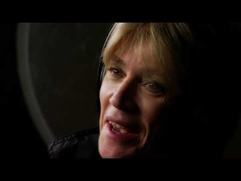 Françoise Hardy et Jacques Dutronc - Puisque vous partez en voyage (Clip Officiel)