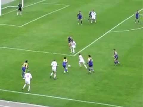 денис сащеко(голевой пас)