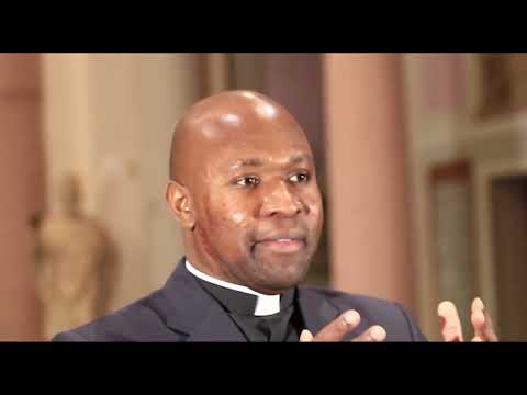 Holy Family model today. Homily for Holy Family Sunday 2025.