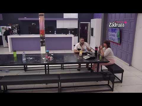 Zadruga 5 - Dejan leteo do svog šteka sa parama pa ponosno brojao novčanice  - 11.05.2022.