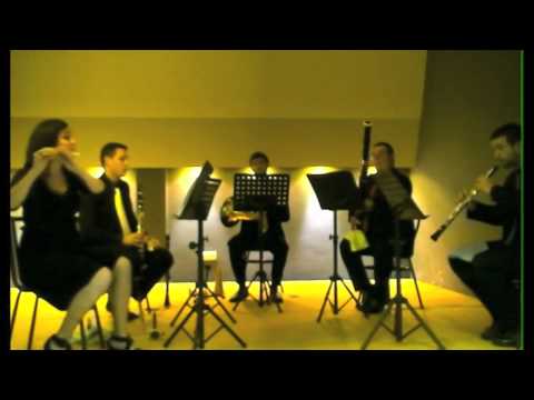 Edeta Wind Quintet - Antiguas Danzas Hungaras - Farkas