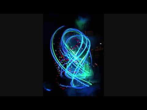 Dj Italian Sensation vs Kid Cudi - Day N' Nite Remix