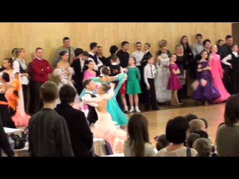 Latvian Standart Championship 2011 Timirlans Abidovs - Estere Stirāne 1.4fin foxtrot.wmv