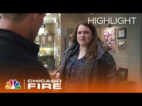 Casey Helps a Woman Who Was Conned - Chicago Fire