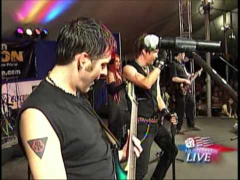 M80 at Musikfest 2010 - You Give Love A Bad Name