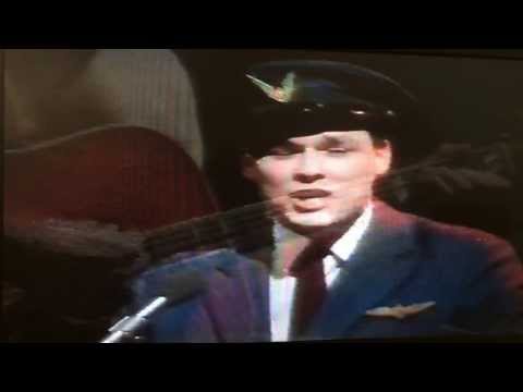 The Associates 1982 TOTP 'Party Fears Two'