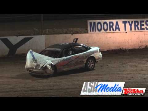 Production Sedans: Nuno Mendes Crash - Moora Speedway