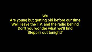 JOE JACKSON Steppin&#39; Out (lyrics)