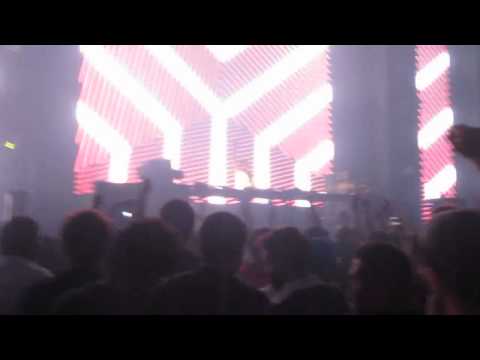 Sanctuary - Gareth Emery TATW400 Live Beirut '11