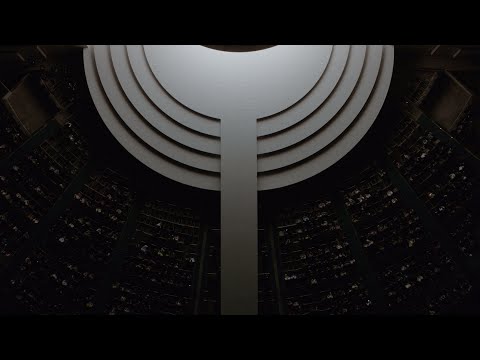 COLLECTION 8 “BEHIND THE VISION”