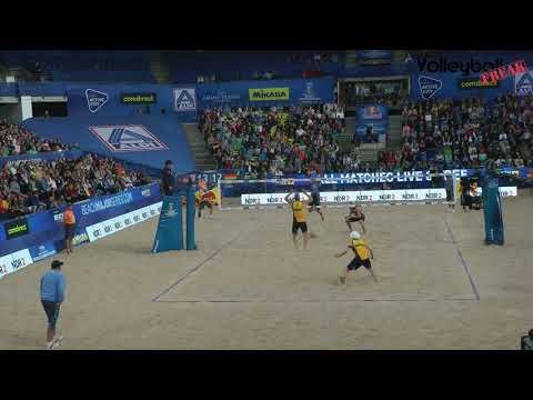 Beach-WM: Spielszenen von Flüggen/Ehlers vs Crabb/Bourne