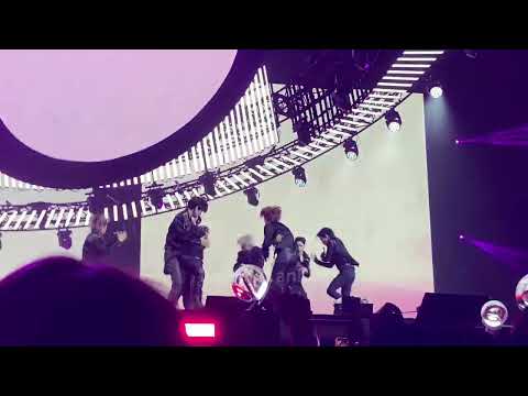 [220629] Stray Kids in Newark Day 2 - District 9