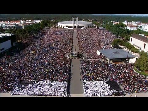 البابا يزور البرتغال ويبارك مزار فاطمة
