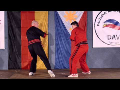 30 Jahre DAV - Modern Arnis Demo Senior Master Hans Karrer