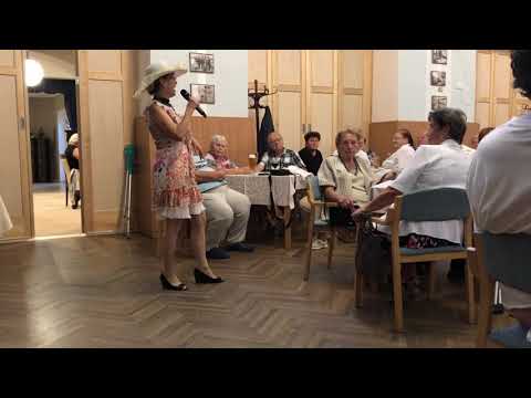 Měla vlasy samou loknu - ZÁBAVNÝ POŘAD PRO LÁZEŇSKÉ HOSTY V LÁZNÍCH BOHDANEČ 3. 8. 2019