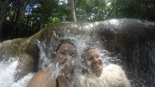 Adventure Chronicles - Disneyland & Jamaica (compressed)