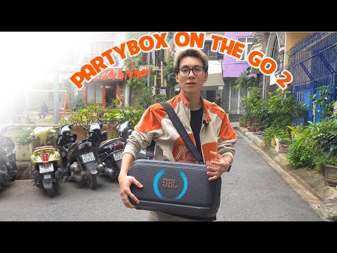 JBL PartyBox On-The-Go-2