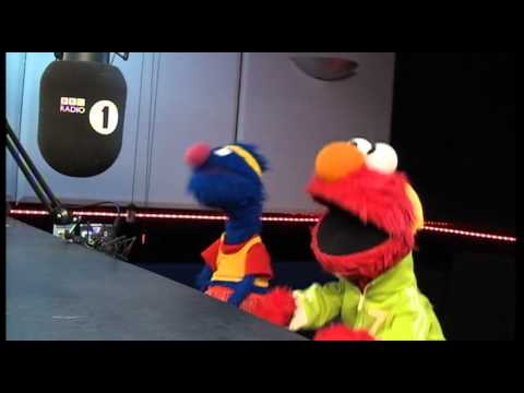 Elmo, Grover & Greg James sing Call Me Maybe!
