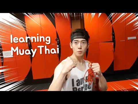 🇹🇭 Is Muay Thai learning or being beaten!!! (ft. hanboknam is punching bag??!!)