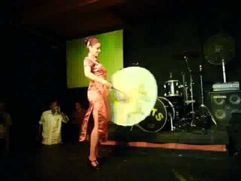 Countess Vanora with C'est Vintage at OUTS - Chinese Umbrella Dance