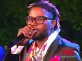 Ferre Gola interprète la chanson Kumpanda de Madilu System "nuit des œuvres 2012"