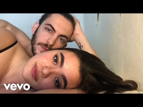 Dennis Lloyd - Never Go Back (Official Vertical Video)