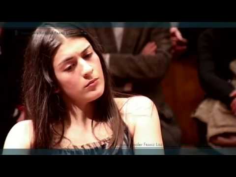 MARIAM BATSASHVILI plays LISZT LA CAMPANELLA 3rd Int. FRANZ LISZT Competition for young pi