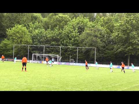 18 mei 2013 Toernooi Wieldrecht - VV De Meern C1 - Dordrecht C1 2-0 Redding Menno