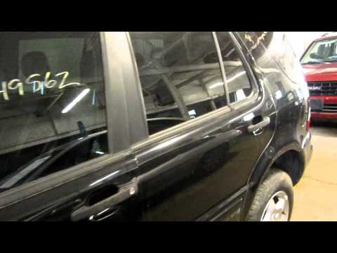 Parting out a 2003 Mercedes ML350   120299