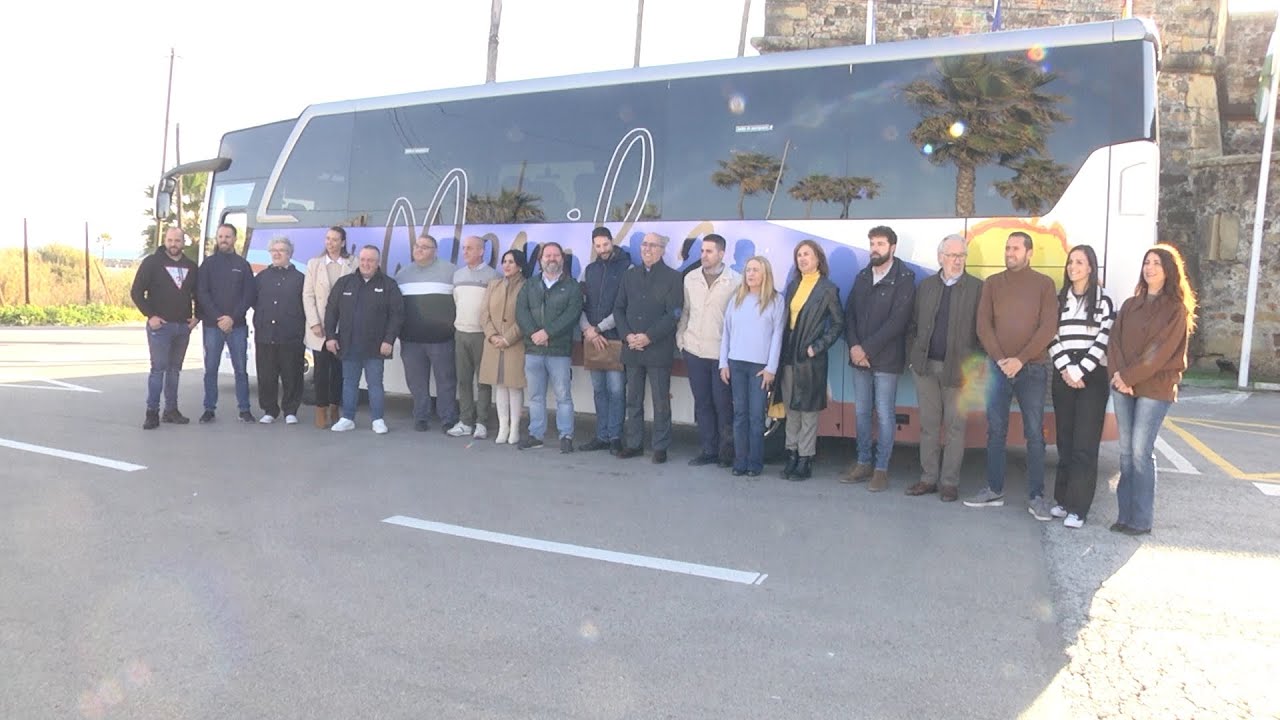 Esta mañana se ha presentado el nuevo autobús municipal