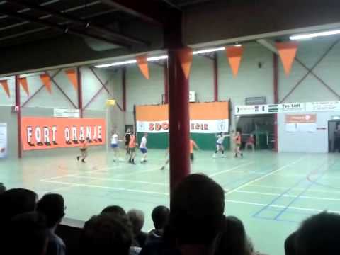 Fort Oranje SDO_VV  - Amicitia 30-11-2013