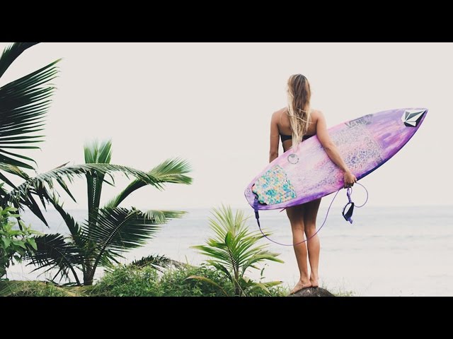 THE GIRLS OF SURFING XV